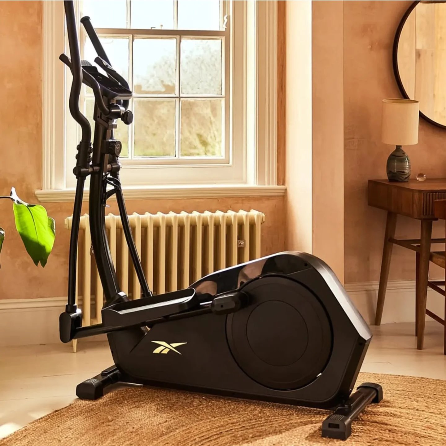 Reebok FR30 Elliptical Cross Trainer | 32 Resistance Levels | Kinomap App-Connected Home Elliptical